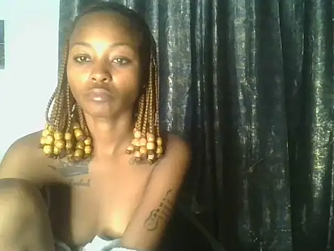 Prettyquueen online show from 06-30-26, 04:01
