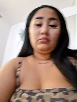 Valentina Tilly online show from 07-28-26, 05:12
