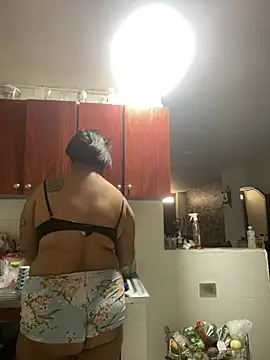 Valentina Tilly online show from 07-08-26, 04:07