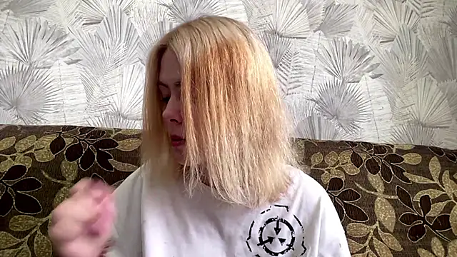 Jeneienal 1 online show from 06-25-26, 02:11
