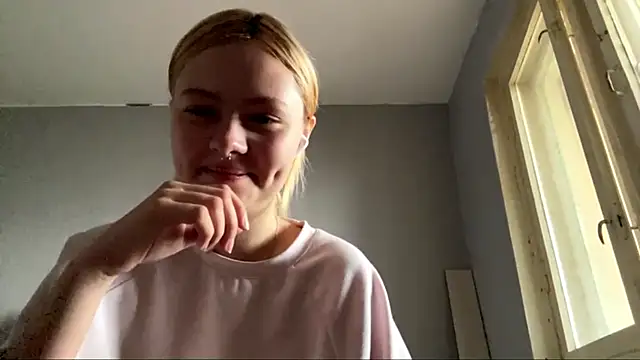 Jeneienal 1 online show from 07-16-26, 02:25