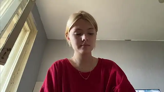 Jeneienal 1 online show from 06-30-26, 02:17