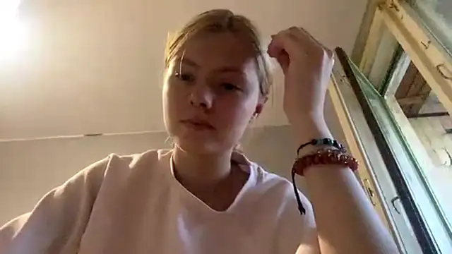 Jeneienal 1 online show from 07-07-26, 05:27