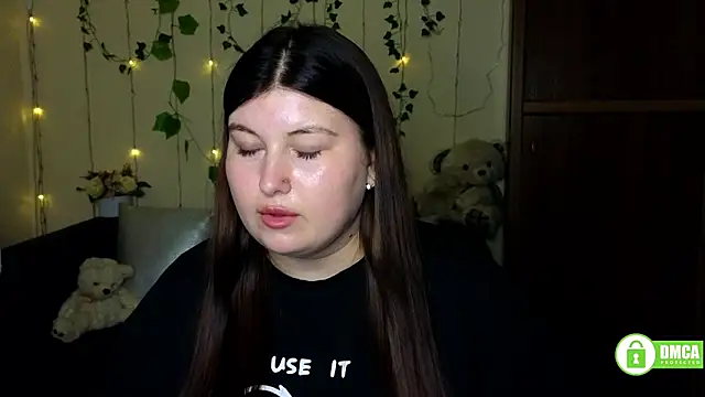 Snapshot of Katina_deeplou4 chatting on 06-23-26, 02:15 Katina deeplou4 online show from 06-23-26, 02:15