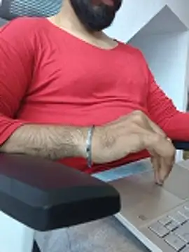 Snapshot of 8inch_hunk19 chatting on 06-29-26, 10:15 8inch hunk19 online show from 06-29-26, 10:15
