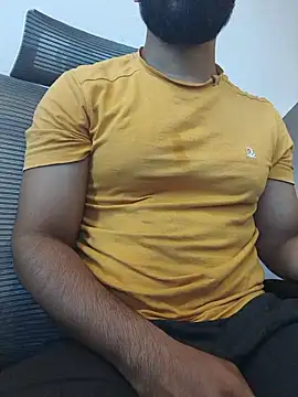 Snapshot of 8inch_hunk19 chatting on 07-11-26, 01:11 8inch hunk19 online show from 07-11-26, 01:11