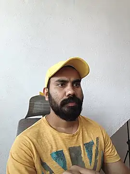 Snapshot of 8inch_hunk19 chatting on 06-25-26, 06:29 8inch hunk19 online show from 06-25-26, 06:29