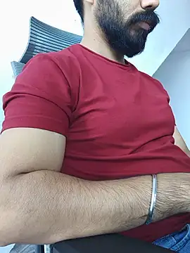 Snapshot of 8inch_hunk19 chatting on 06-26-26, 06:41 8inch hunk19 online show from 06-26-26, 06:41