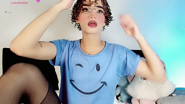 Naughyy girrl  online show from 07-02-26, 02:34
