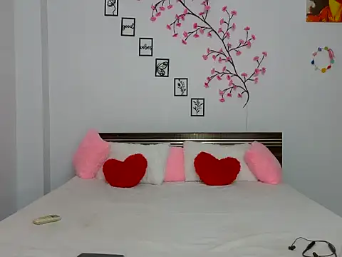 Sizzling Shanayaa online show from 07-01-26, 07:41