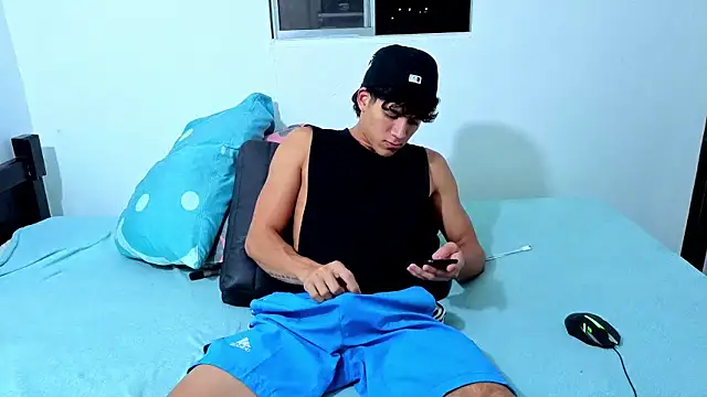Noah  Dick online show from 07-06-26, 09:16