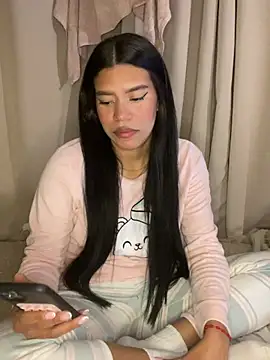 moodbrillante online show from 07-19-26, 01:58