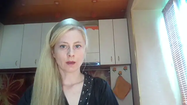Vexieeka online show from 07-14-26, 02:12