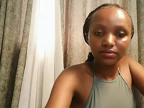 Snapshot of Cherrysexxi chatting on 07-28-26, 02:24 Cherrysexxi online show from 07-28-26, 02:24
