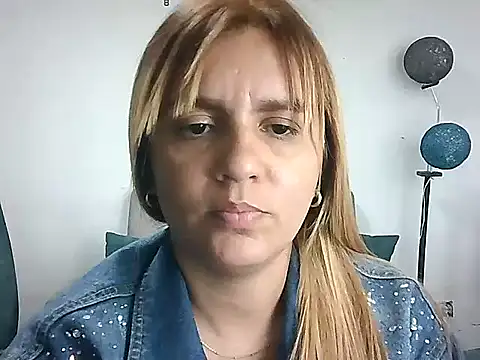 Asly- online show from 07-16-26, 12:07
