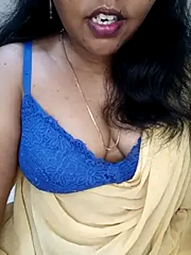 Snapshot of tamilvijima chatting on 07-22-26, 01:18 tamilvijima online show from 07-22-26, 01:18