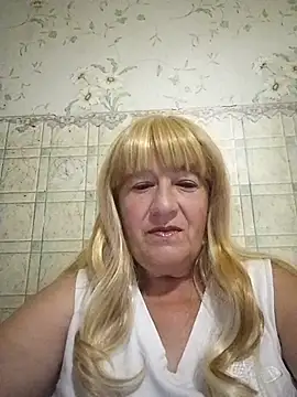 EmmaSwan555 online show from 07-07-26, 10:13
