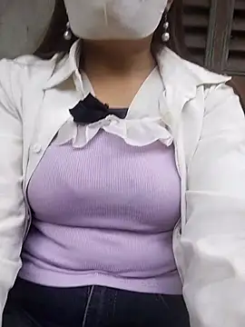 May cute123 online show from 06-25-26, 10:42