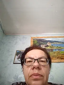 Olena72531 online show from 06-26-26, 08:09