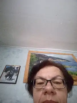 Olena72531 online show from 06-29-26, 05:03
