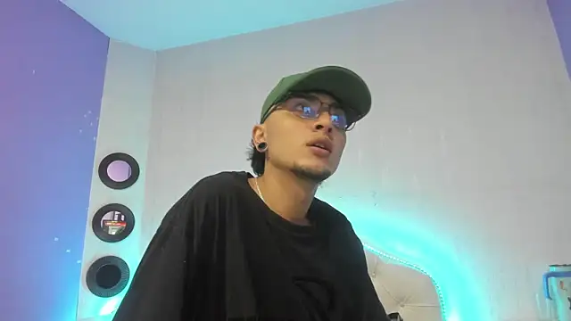 Kayn 420 online show from 06-27-26, 07:20