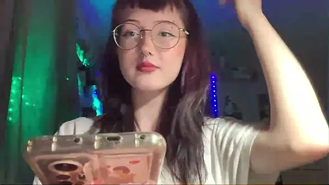 Snapshot of KristinaLasea chatting on 06-30-26, 08:09 KristinaLasea online show from 06-30-26, 08:09