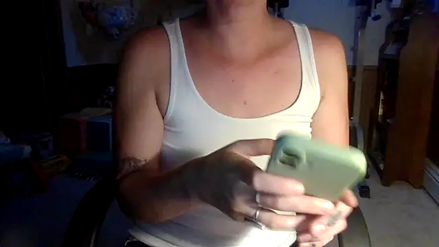 Snapshot of lillexxxylover chatting on 07-12-26, 12:55 lillexxxylover online show from 07-12-26, 12:55