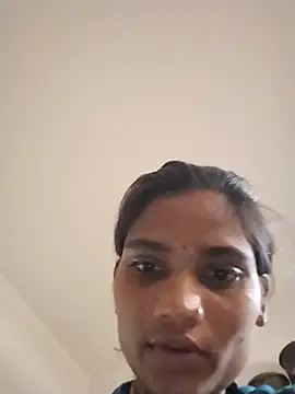 Snapshot of Ishani_sharmaa chatting on 07-19-26, 03:48 Ishani sharmaa online show from 07-19-26, 03:48