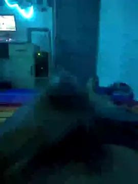 Snapshot of Yanzzz12 chatting on 06-28-26, 01:06 Yanzzz12 online show from 06-28-26, 01:06