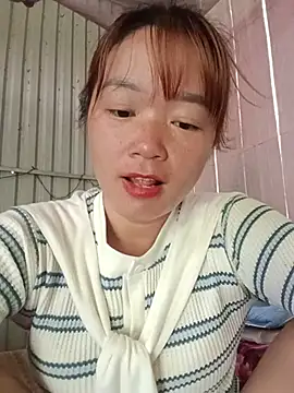 Vivy-1 online show from 06-29-26, 01:45