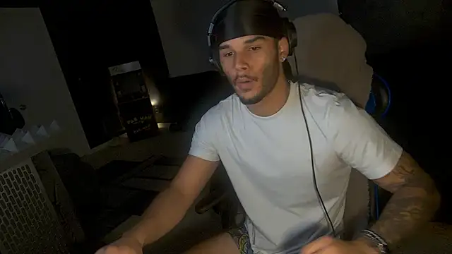 Kylewhitedgs online show from 07-01-26, 02:06
