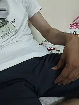 Yoursexy boy21 online show from 06-29-26, 04:50