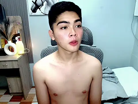 Snapshot of ItsKenny chatting on 06-30-26, 12:43 ItsKenny online show from 06-30-26, 12:43