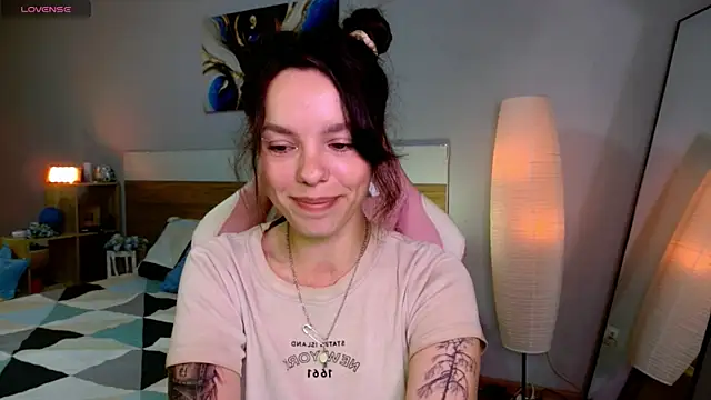Snapshot of Maya_Campbell chatting on 07-04-26, 02:51 Maya Campbell online show from 07-04-26, 02:51