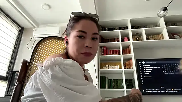 EllianaJess online show from 07-13-26, 04:34