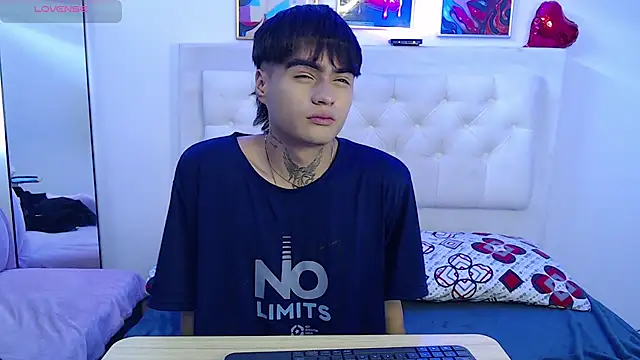 Ninou 14 online show from 06-30-26, 02:39