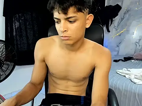 slim dirtyxx1 online show from 07-08-26, 07:58