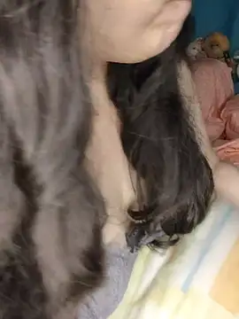 VictoriaBloom25 online show from 07-12-26, 02:01