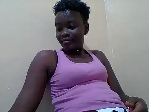 Pretty-Leaa online show from 06-30-26, 11:43
