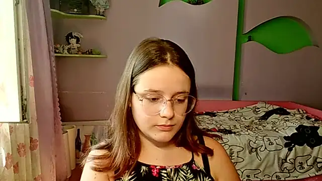 RoseLyyn online show from 07-01-26, 12:49