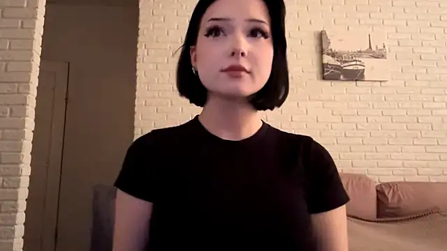 MiaLoon online show from 07-01-26, 05:02