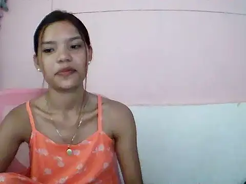 Snapshot of SweetPinay1 chatting on 07-04-26, 04:41 SweetPinay1 online show from 07-04-26, 04:41