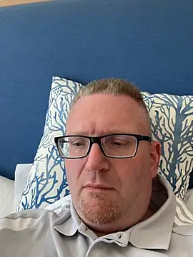 Snapshot of Tommolli chatting on 07-01-26, 02:50 Tommolli online show from 07-01-26, 02:50
