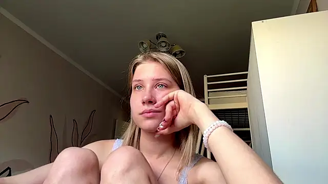 FelicaTunson online show from 07-07-26, 06:27