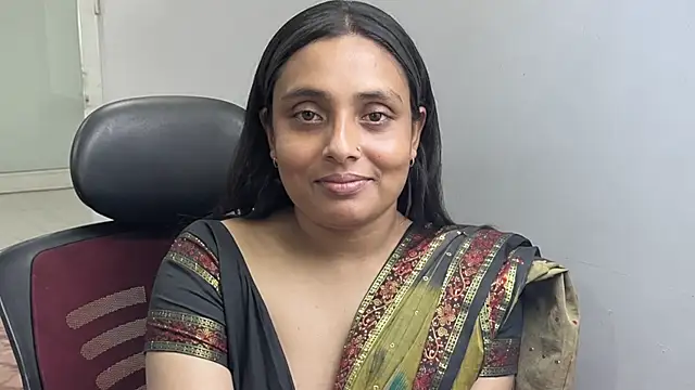Snapshot of Hell_bebo chatting on 07-02-26, 04:35 Hell bebo online show from 07-02-26, 04:35