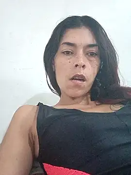 Lara phone online show from 07-02-26, 10:16