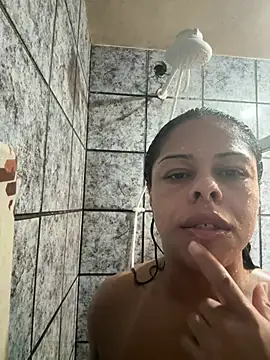 Snapshot of Tais36 chatting on 07-04-26, 12:43 Tais36 online show from 07-04-26, 12:43