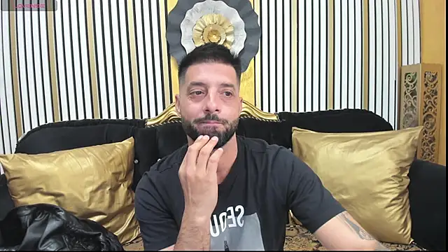 Snapshot of TommyDum chatting on 07-14-26, 04:24 TommyDum online show from 07-14-26, 04:24