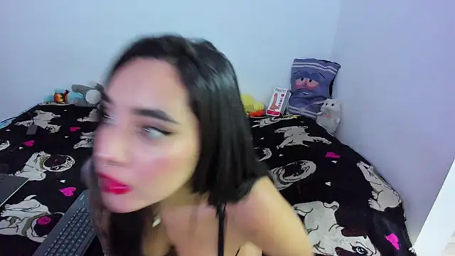 AlessiaBlakee  online show from 07-15-26, 02:51