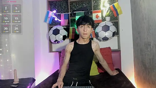 Dominik lux online show from 07-07-26, 06:47